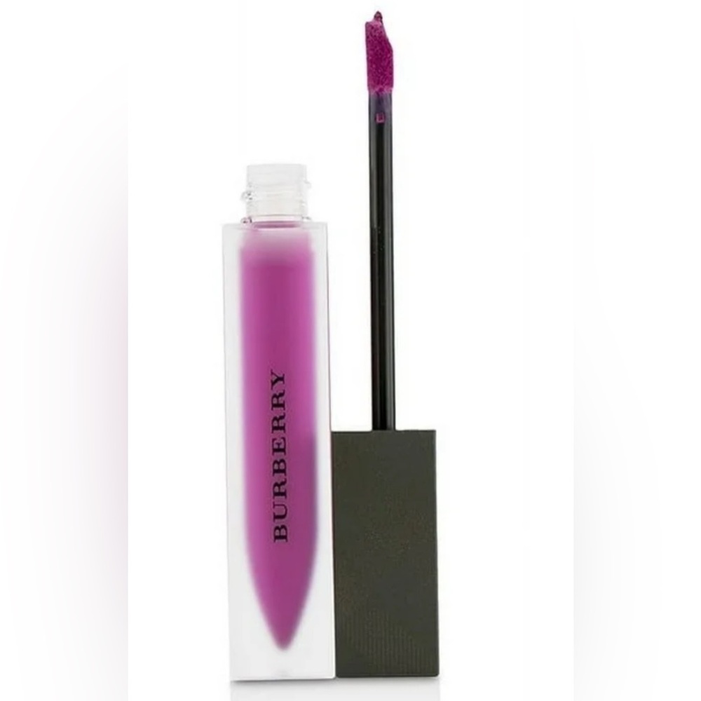 Burberry Vibrant #45 liquid Lip velvet NEW in box